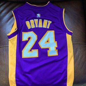 Adidas Kobe Bryant Lakers jersey. Kids size. Great condition